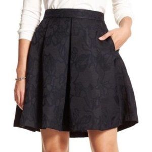 BANANA REPUBLIC | Navy Floral Pleated Circle Skirt Size 0